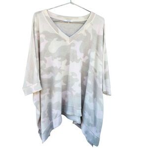 Maurices White Camo Sweater Soft Shark Bite Hem Raglan Poncho Womens Plus S/M